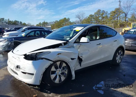 2021 Tesla Model Y Long Range Dual Motor All-Wheel Drive from USA, damaged, VIN 5YJYGDEE7MF232547